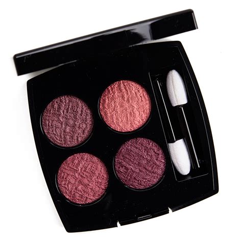 Chanel Tweed Pourpre (02) Tweed Eyeshadow Quad Review